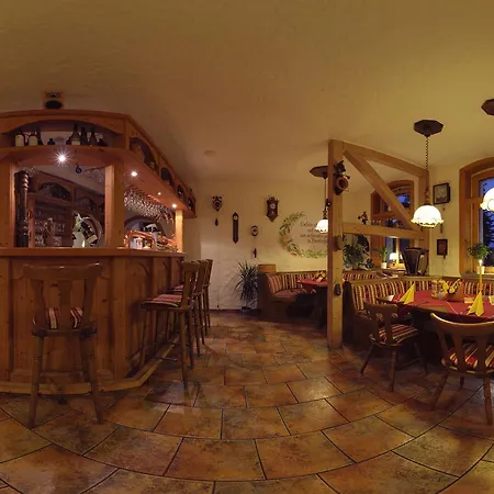 Hotel Alpenhof