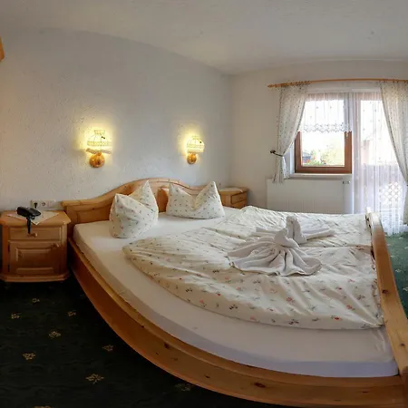 Alpenhof Отель 3*