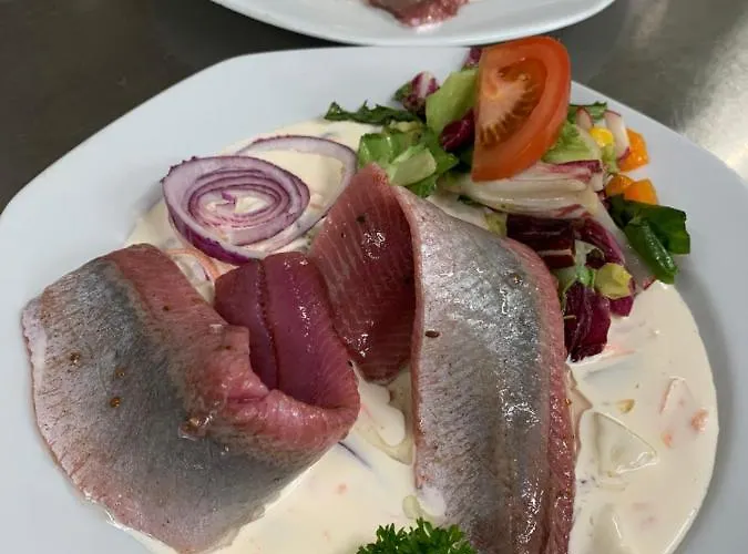 Отель Alpenhof 3*